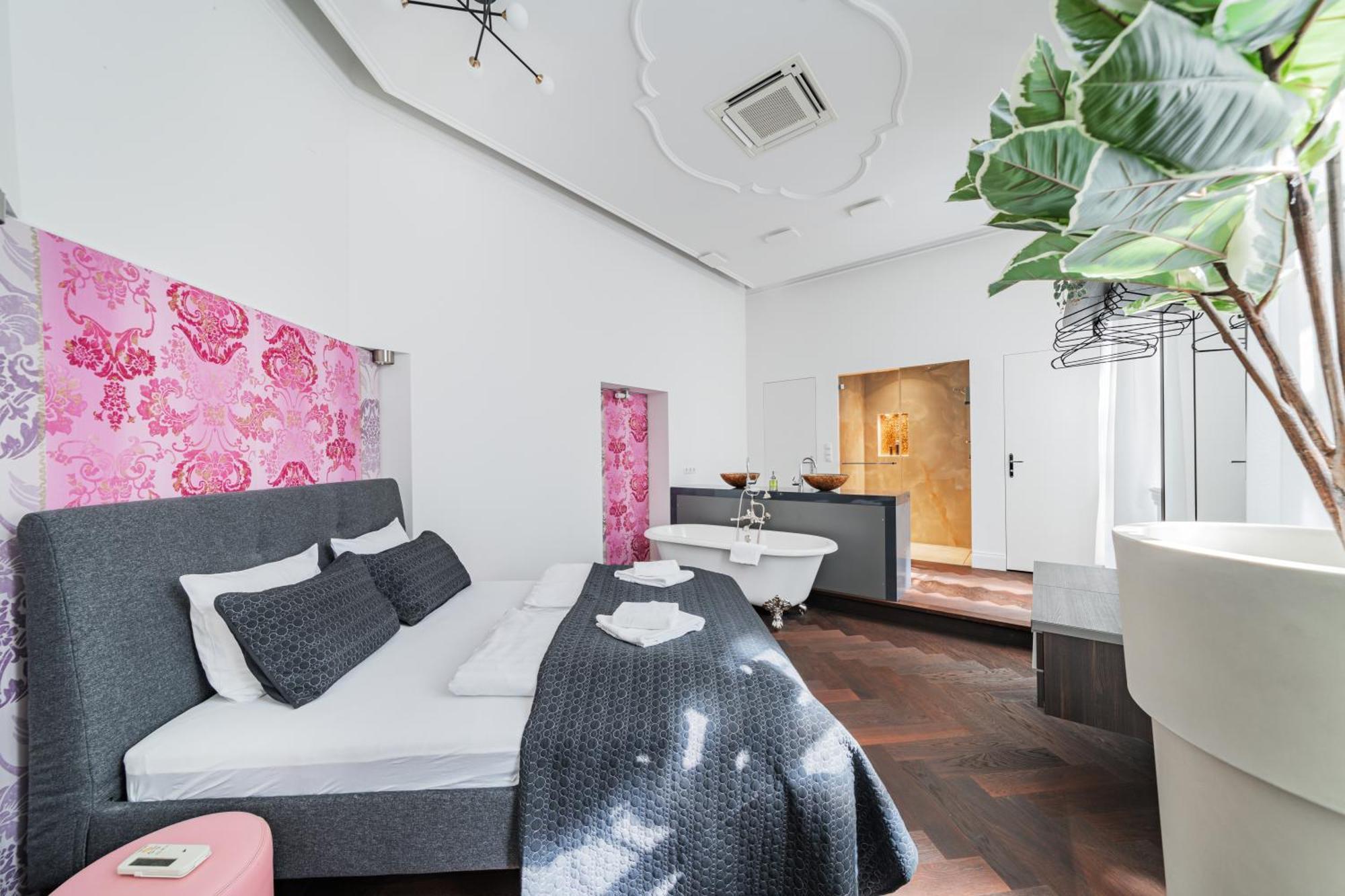 Luxury Designer In Center Of Appartement Wenen